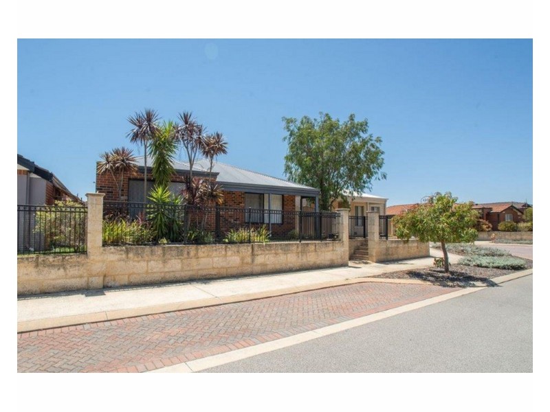 32 Cheltenham Loop, Bertram WA 6167