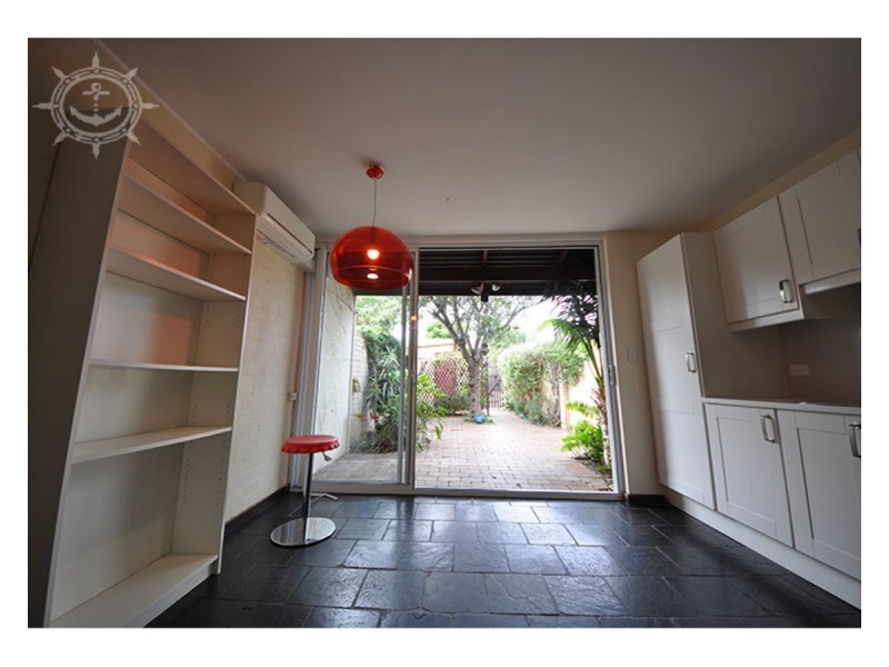 18/7-13 Norfolk Street, Fremantle WA 6160