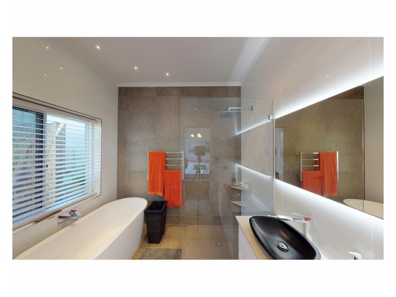2/74 Preston Point Road, East Fremantle WA 6158