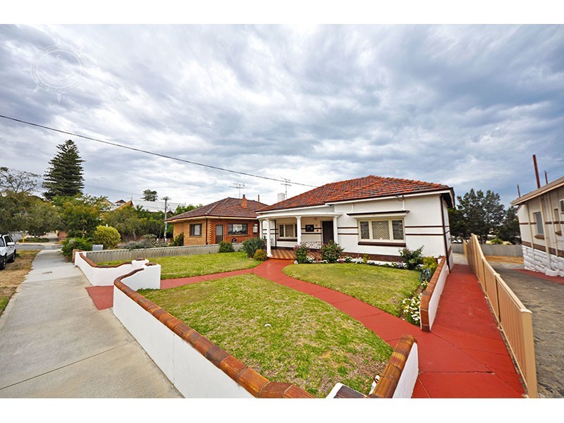 65 Solomon Street, Fremantle WA 6160
