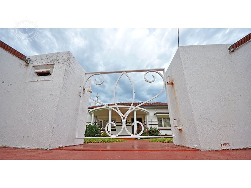 65 Solomon Street, Fremantle WA 6160