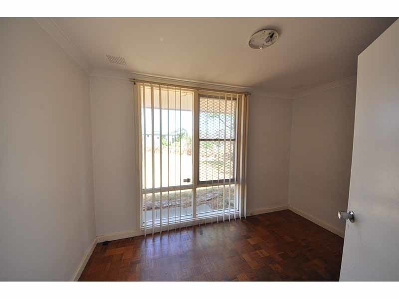 7 Jeffery Street, Beaconsfield WA 6162