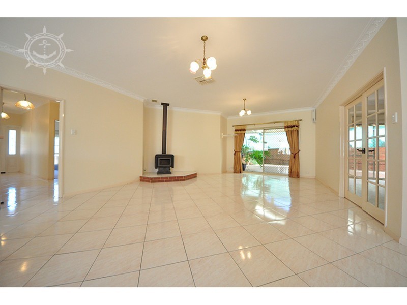 14 Sunset Court, Spearwood WA 6163