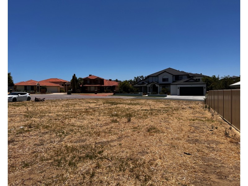 3a Colebatch Hill, Kardinya WA 6163