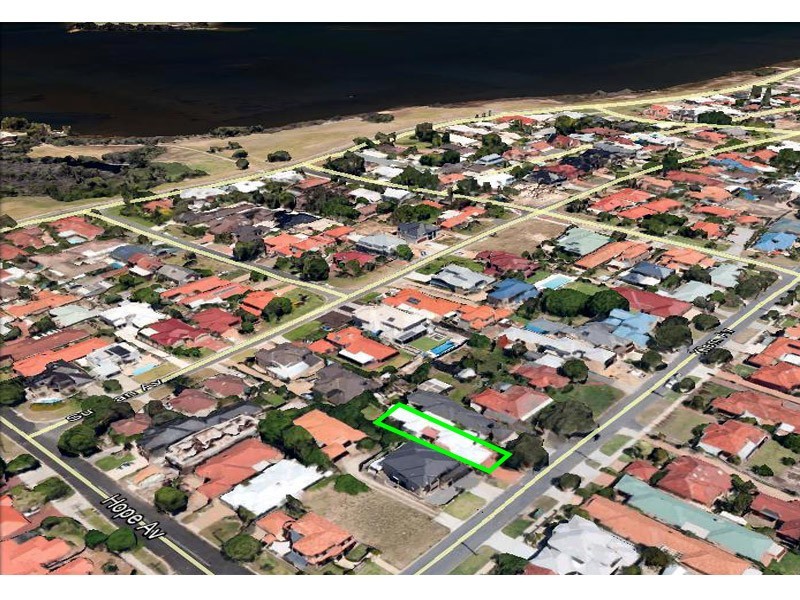 2D Klem Avenue, Salter Point WA 6152