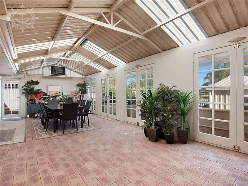 3 Barrington Street, Munster WA 6166