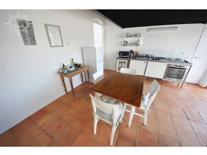 18/3 Ellen Street, Fremantle WA 6160