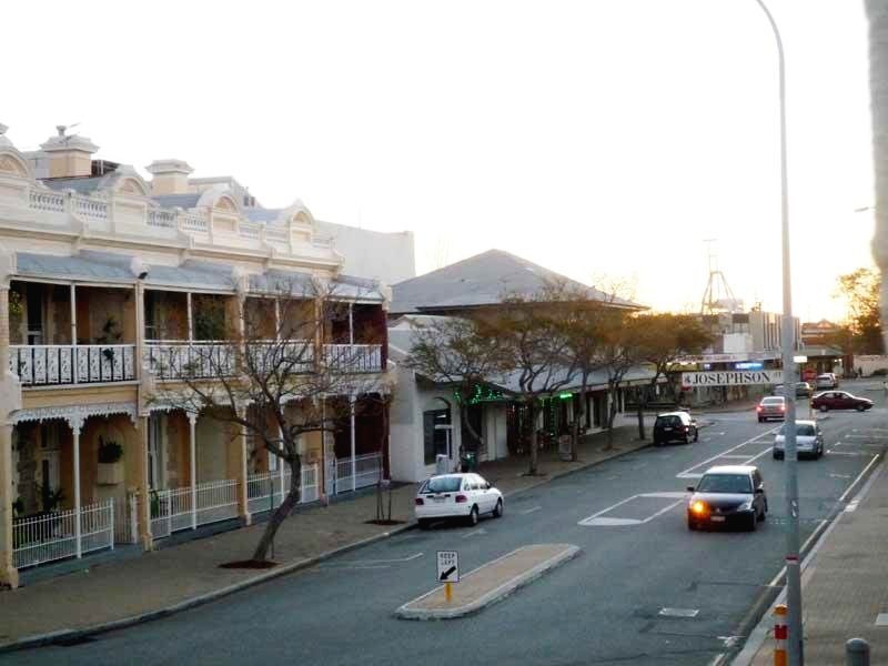 18/3 Ellen Street, Fremantle WA 6160