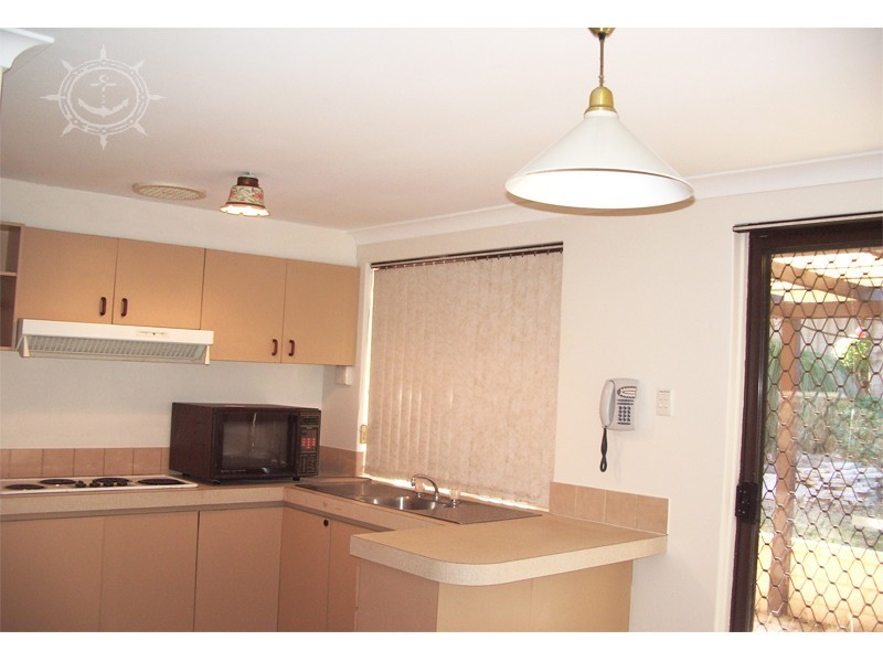 15 Tait Place, Coolbellup WA 6163