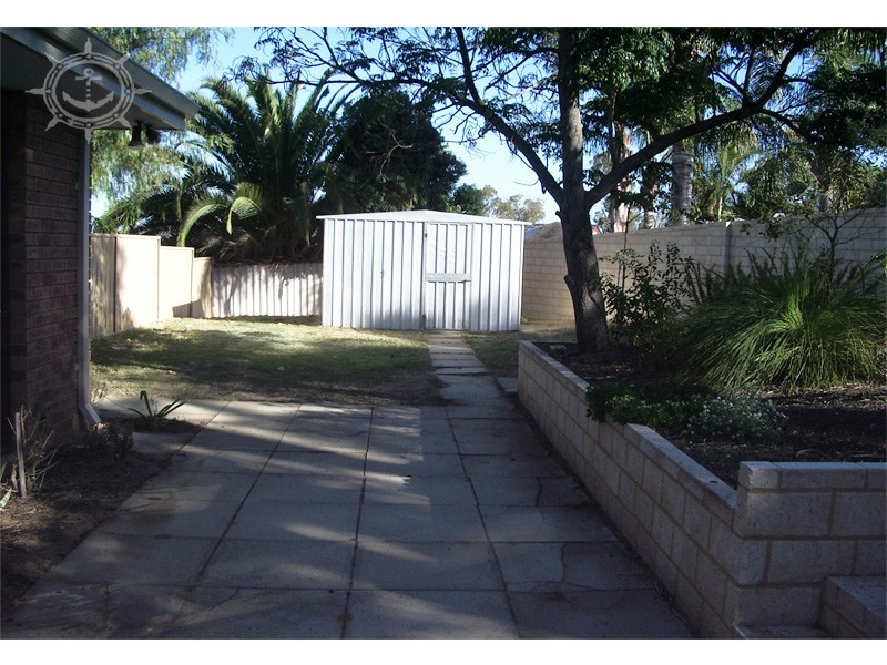 15 Tait Place, Coolbellup WA 6163