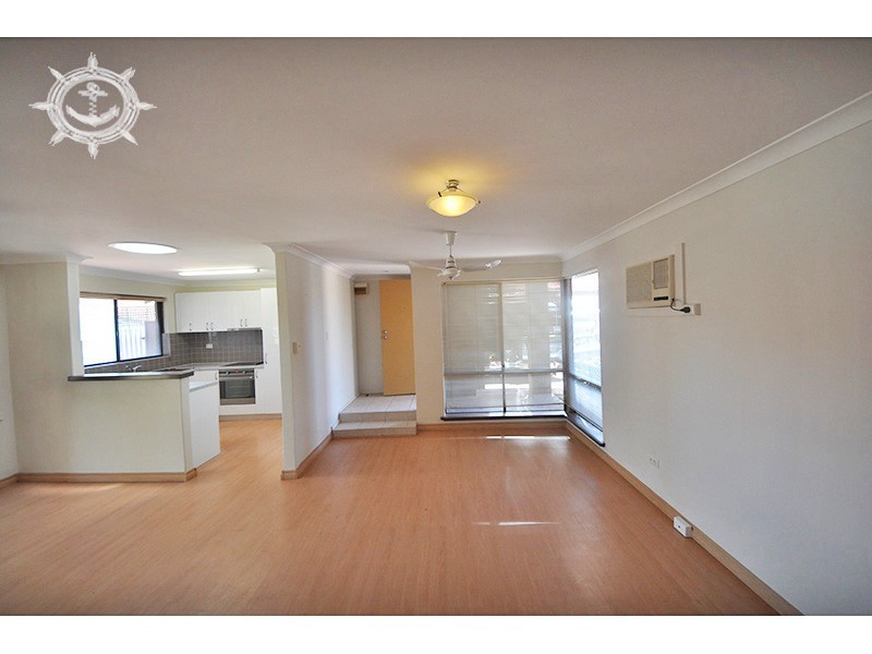 4/10 Hammad Street, Palmyra WA 6157