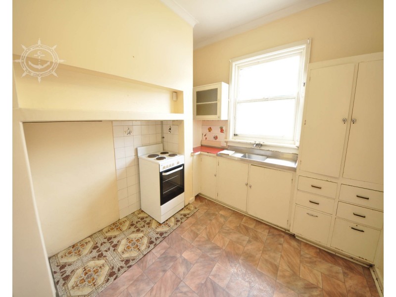 42A Hammad Street, Palmyra WA 6157