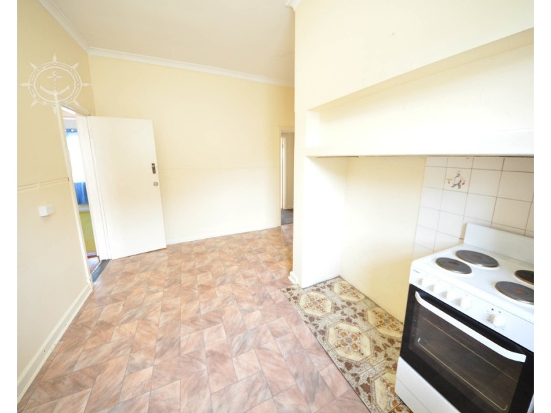 42A Hammad Street, Palmyra WA 6157