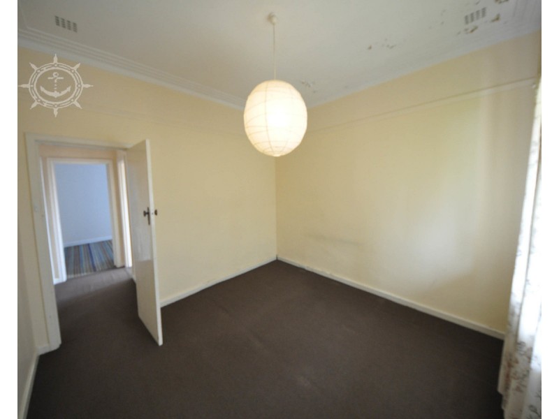 42A Hammad Street, Palmyra WA 6157