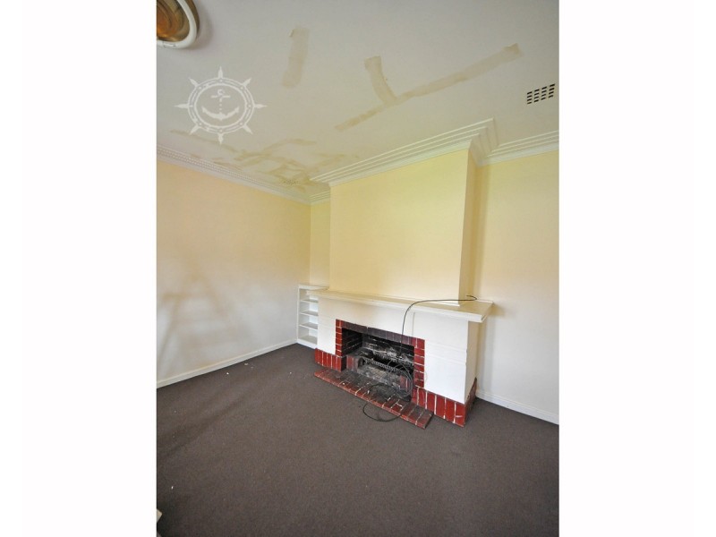 42A Hammad Street, Palmyra WA 6157