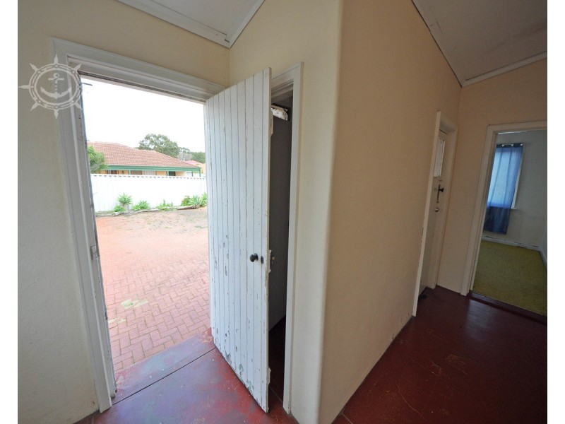 42A Hammad Street, Palmyra WA 6157