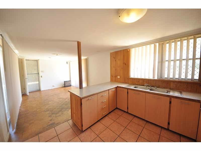 7 Jeffery Street, Beaconsfield WA 6162