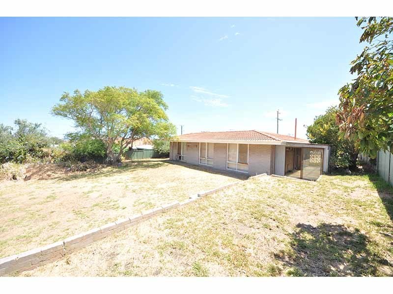 7 Jeffery Street, Beaconsfield WA 6162