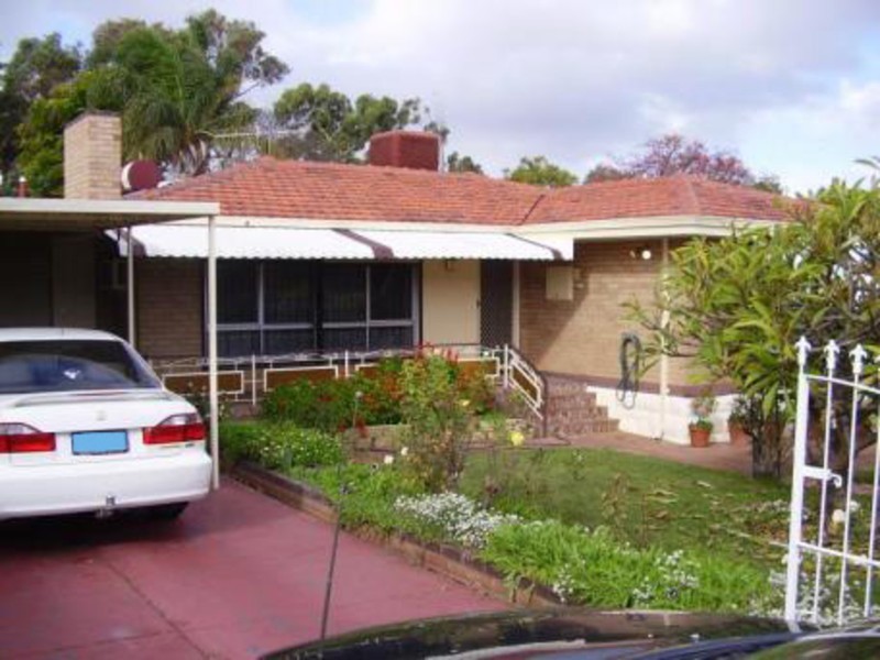 6 Showell Street, Hamilton Hill WA 6163
