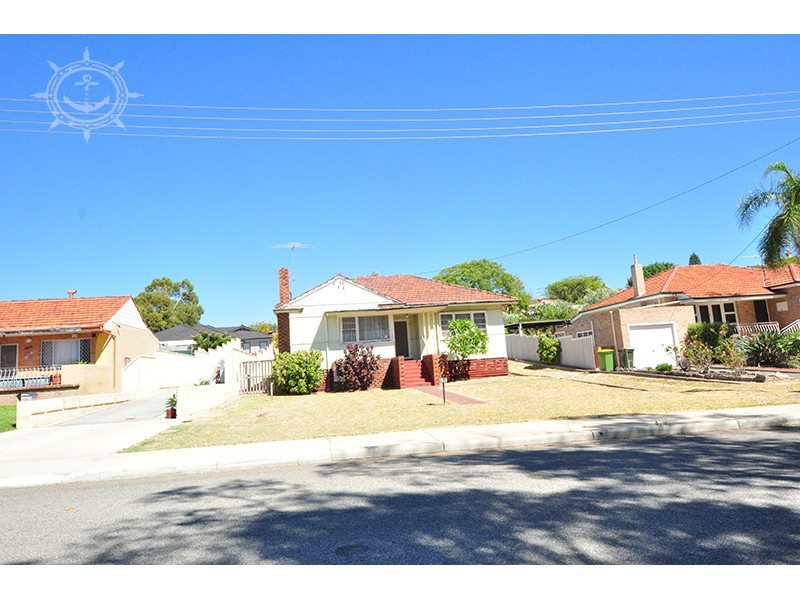 11 Lewington St, Beaconsfield WA 6162