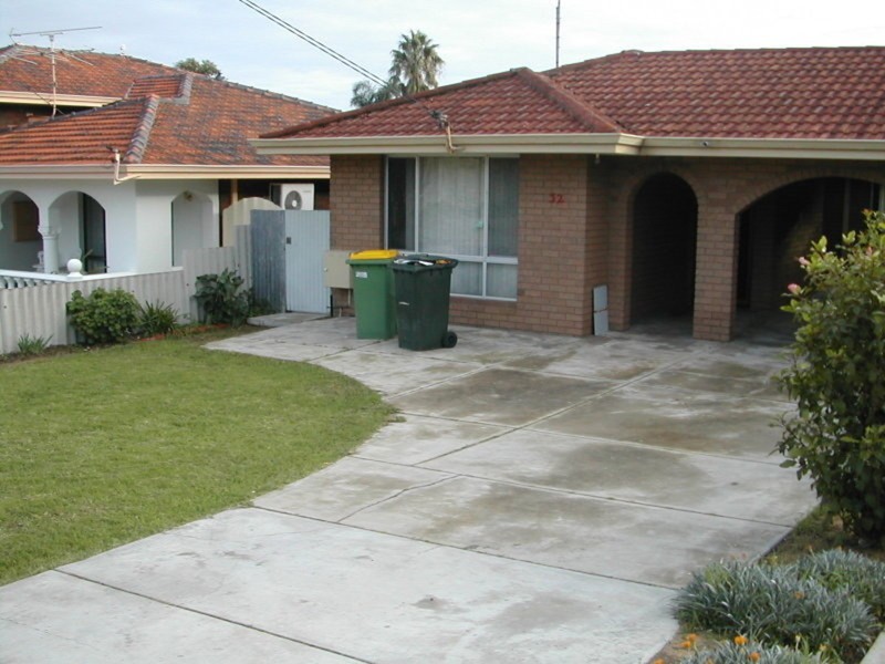 32A Kent Street, Spearwood WA 6163