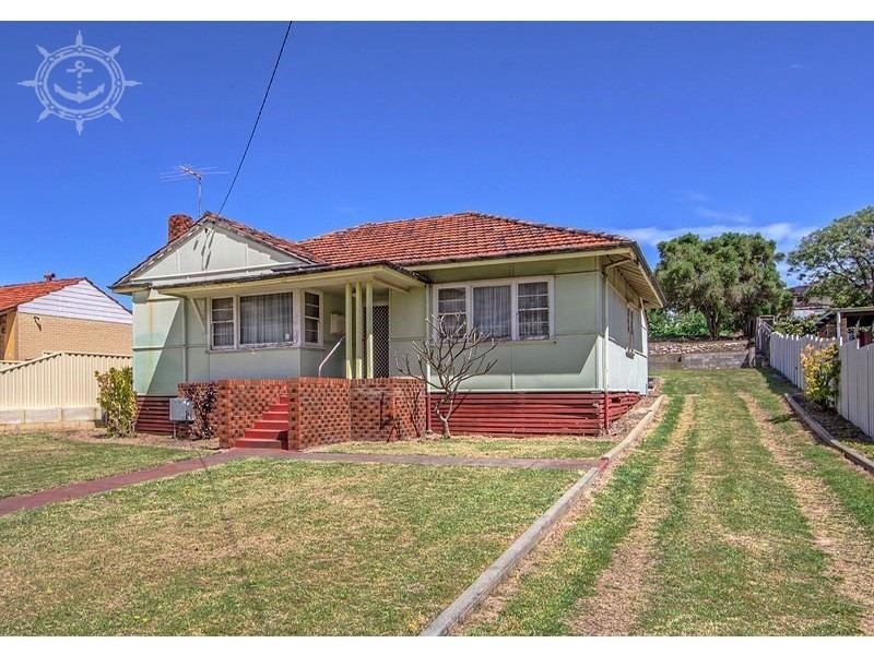 11 Lewington St, Beaconsfield WA 6162