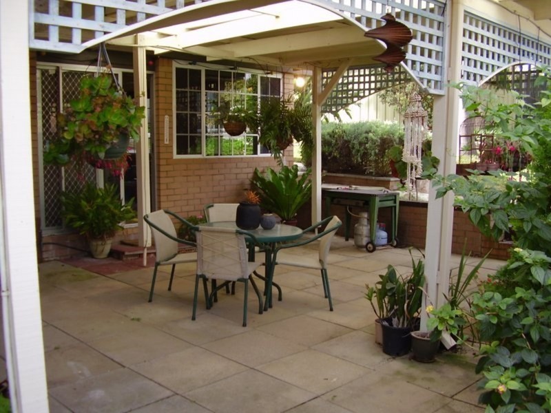 6 Showell Street, Hamilton Hill WA 6163