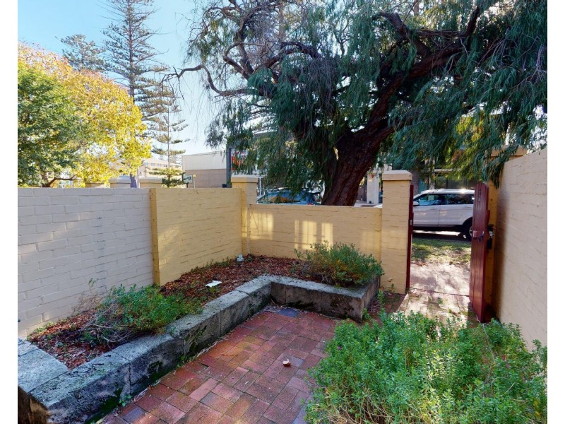 16/7-13 Norfolk Street, Fremantle WA 6160