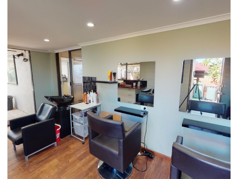 7 Crake Place, Yangebup WA 6164