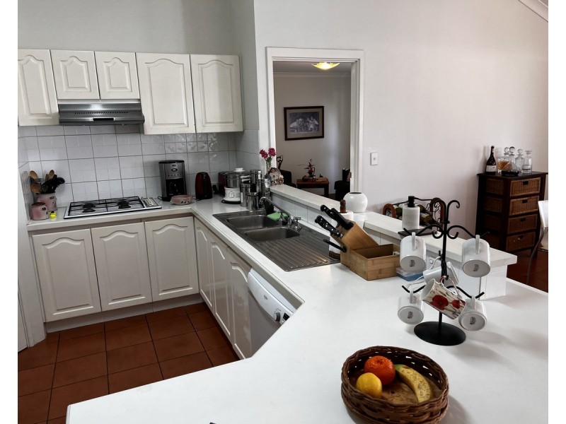 5 Cherniss Court, Success WA 6164