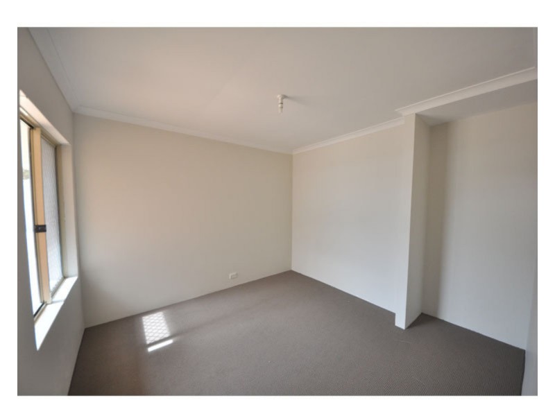 65B Daly Street, South Fremantle WA 6162