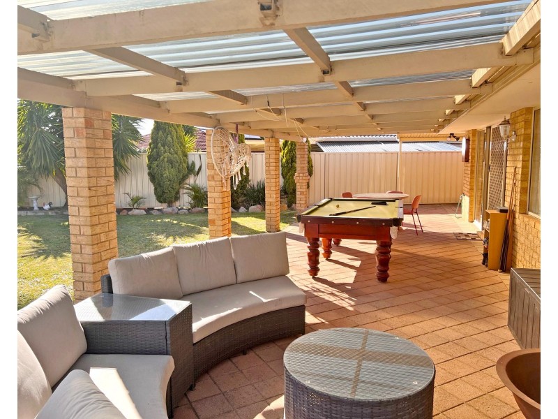 10 Folland Parade, Atwell WA 6164