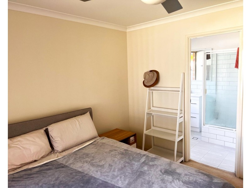 10 Folland Parade, Atwell WA 6164