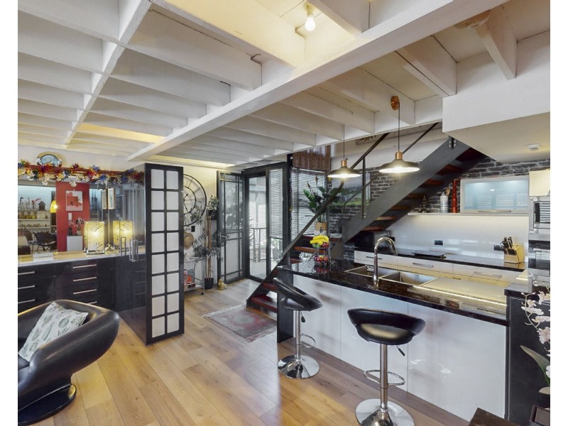 1/13 Cantonment Street, Fremantle WA 6160