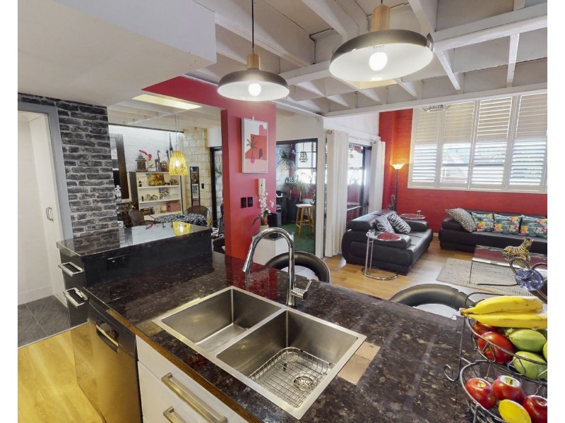 1/13 Cantonment Street, Fremantle WA 6160