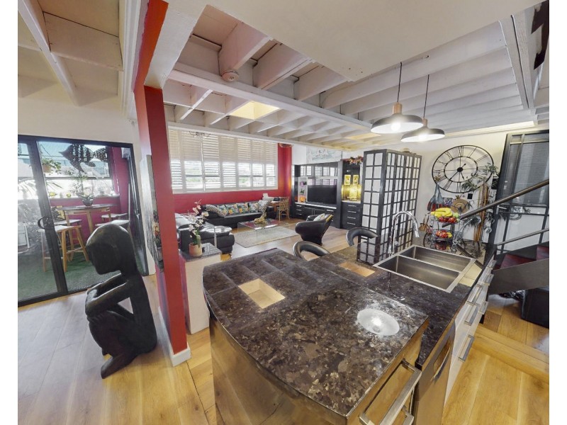 1/13 Cantonment Street, Fremantle WA 6160