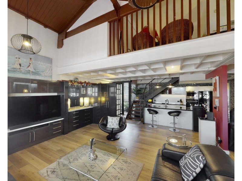 1/13 Cantonment Street, Fremantle WA 6160