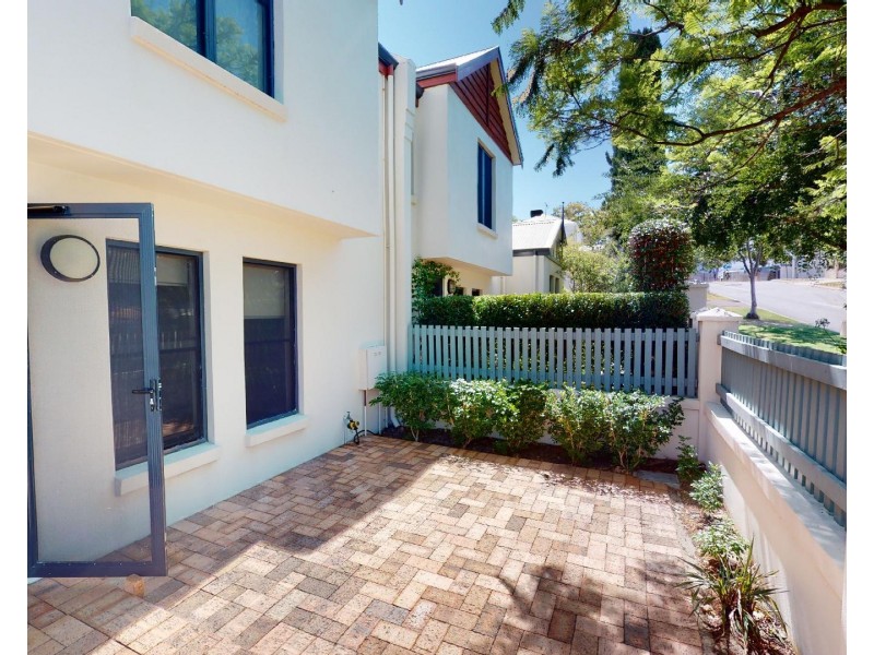 40 Speedy Cheval Street, East Fremantle WA 6158