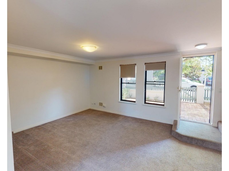 40 Speedy Cheval Street, East Fremantle WA 6158