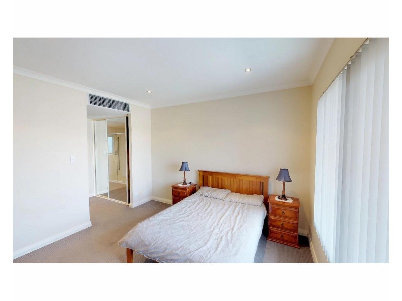 25/52 ROLLINSON Road, North Coogee WA 6163