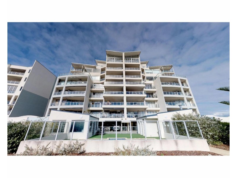 25/52 ROLLINSON Road, North Coogee WA 6163