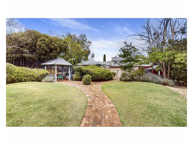 40 Speedy Cheval Street, East Fremantle WA 6158