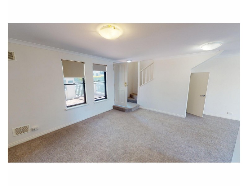40 Speedy Cheval Street, East Fremantle WA 6158