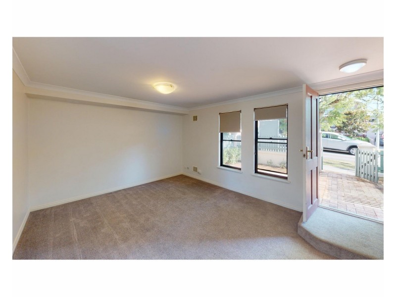 40 Speedy Cheval Street, East Fremantle WA 6158