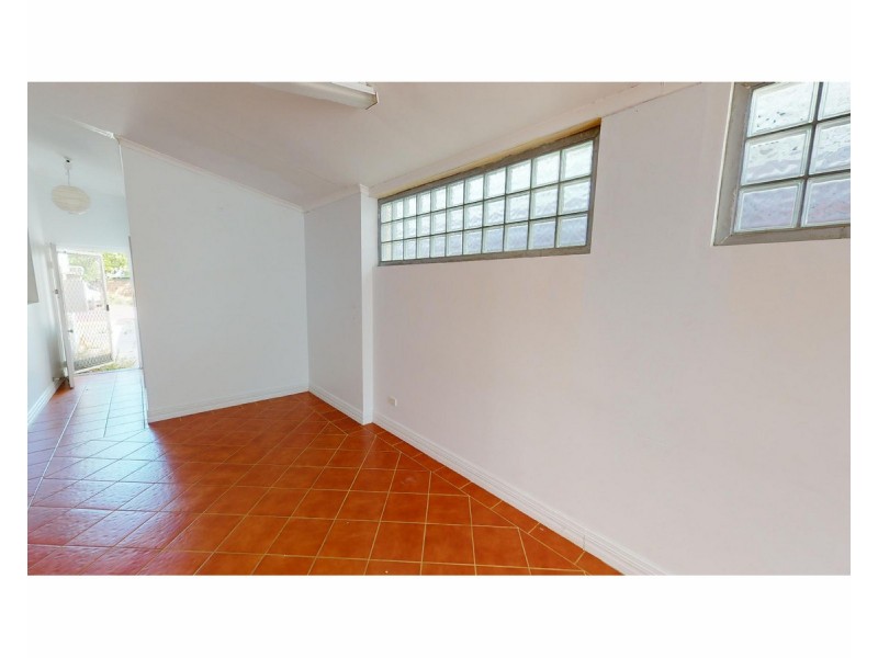 11 Suffolk Street, Fremantle WA 6160