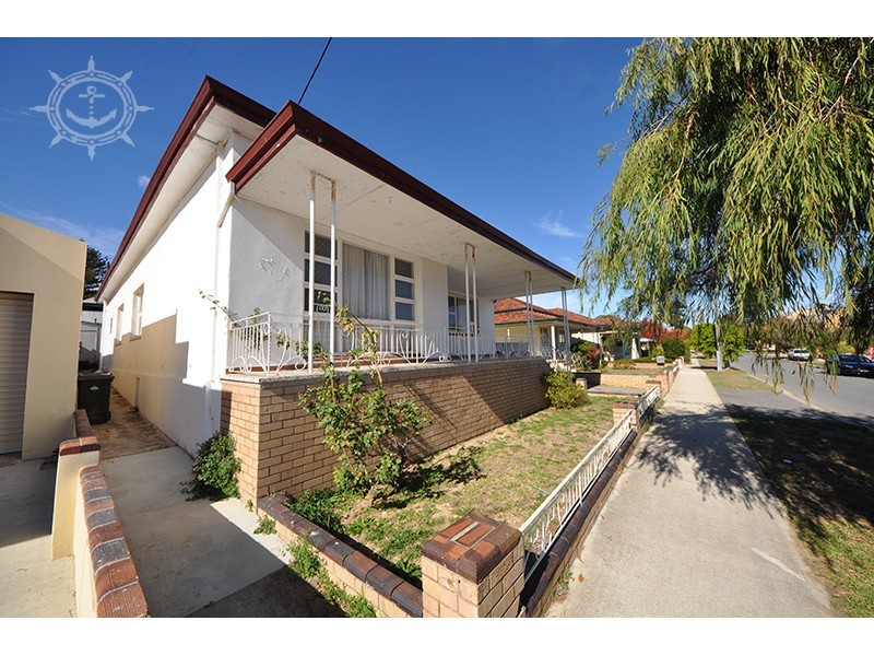 60 Solomon Street, Fremantle WA 6160