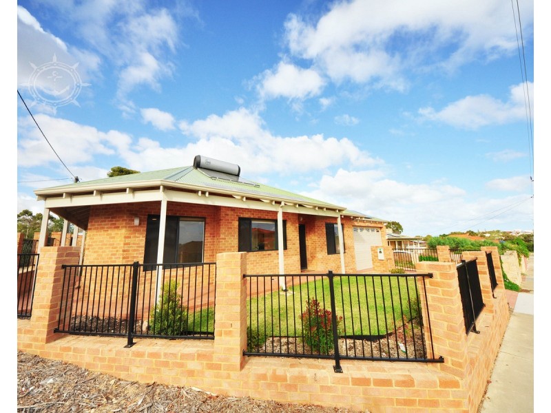 17a Michael Street, Beaconsfield WA 6162