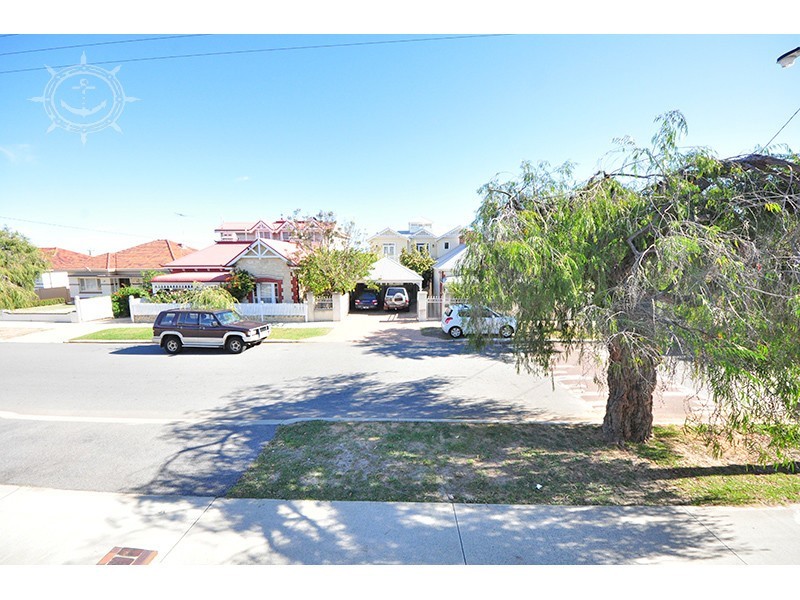 60 Solomon Street, Fremantle WA 6160