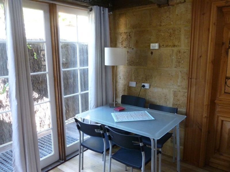 5A Inverlieth Street, Fremantle WA 6160