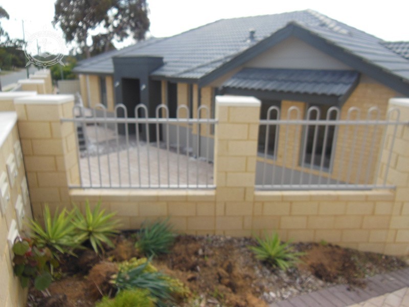 1/70 Davilak Avenue, Hamilton Hill WA 6163